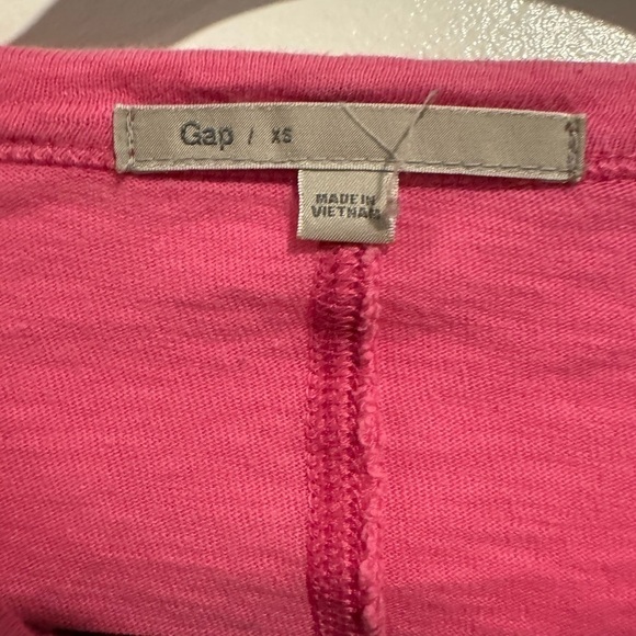 GAP pink T-Shirt size XSmall - Picture 4 of 5